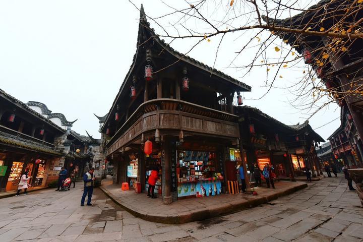 一代名妓陈圆圆，长相惊艳才华横溢，直让吴三桂一怒为红颜